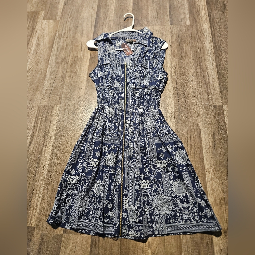 Navy Blue Sleeveless Dress